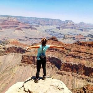 Meet your Posher, Desiree